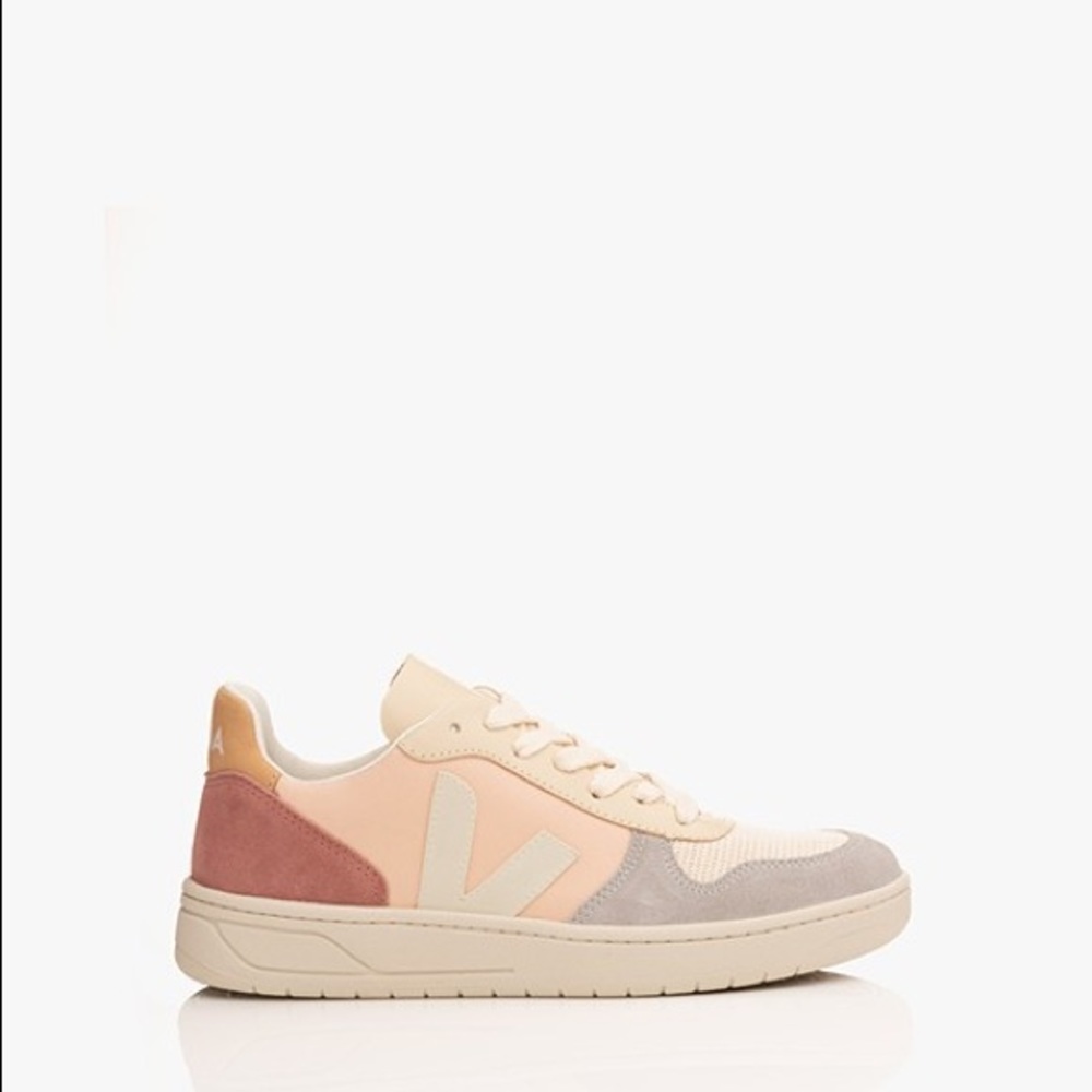 Veja V10 pink and nude leather